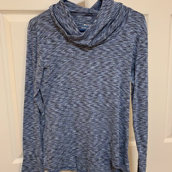 Columbia Hooded Tee Shirt - Picture 1 of 3